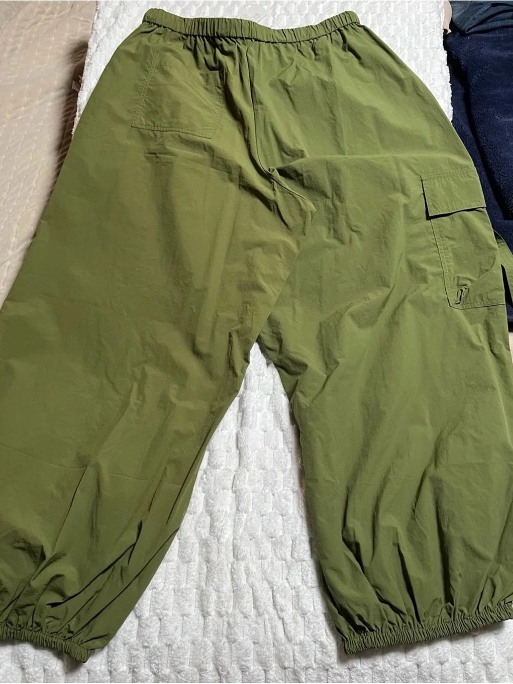 Urban Outfitters Olive Cargo Jogger Pants - Picture 3 of 3